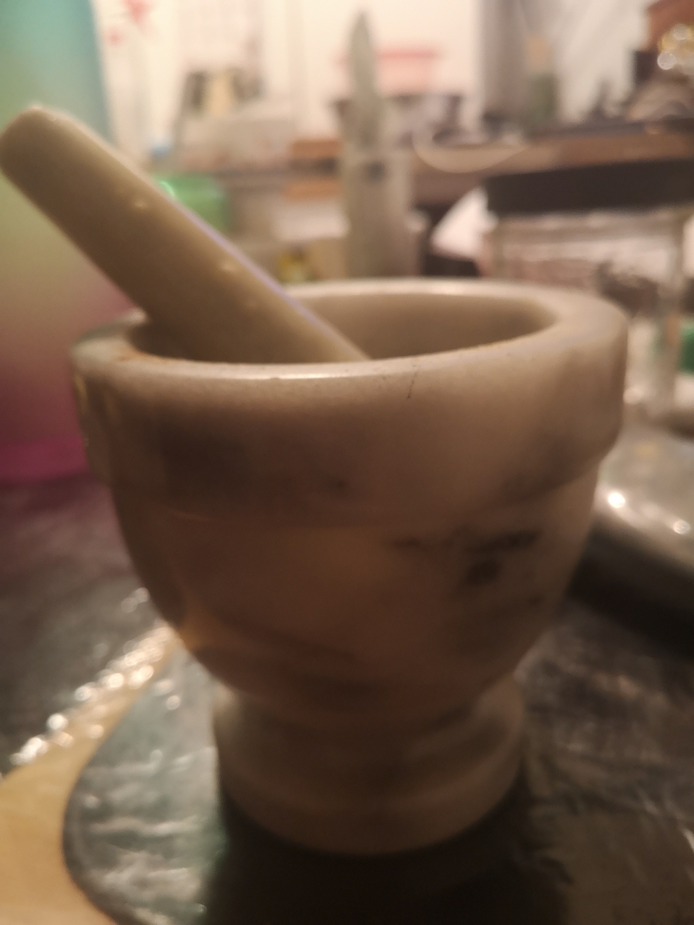 Marble spice crusher